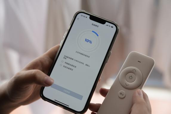 生活好太太助力打造舒适家凯发k8登录智能晾衣品质(图2)
