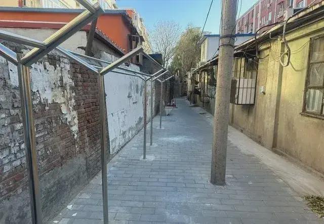乱建居民想提升小区环境的愿望实现了马竞合作伙伴拆除700平方米私搭(图4)
